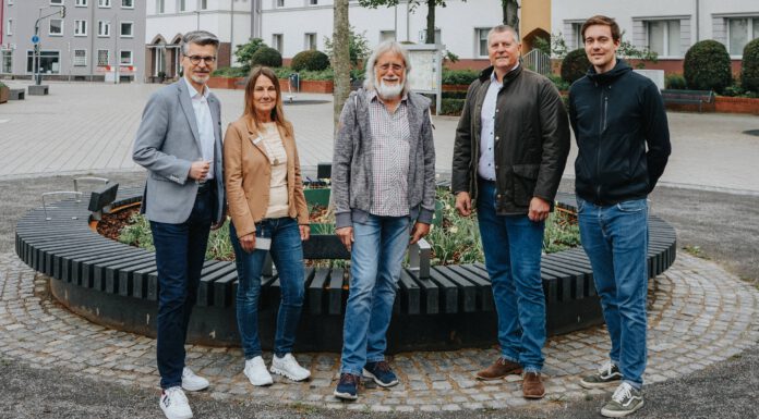 Umgestaltung des Kastanienplatzes in Letter – Es gibt wieder einen Kastanienbaum