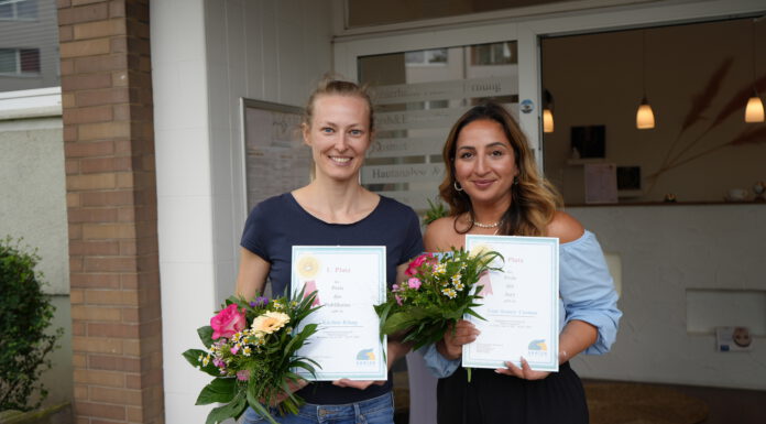 Your beauty Cosmos und Küchen Klang gewinnen Schaufensterwettberb „Hallo Sommer!“ in Letter