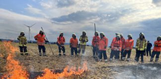 Übung der Stadtfeuerwehr Seelze: Im Einsatz gegen Vegetationsbrände