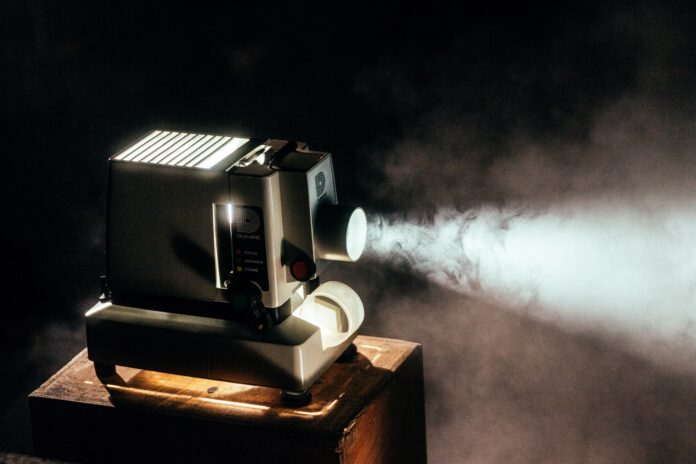 Programmauftakt Kulinarisches Kino in Seelze: Ein Abend voller indischer Köstlichkeiten und Oscar-prämierter Filme Programmauftakt Kulinarisches Kino in Seelze: Ein Abend voller indischer Köstlichkeiten und Oscar-prämierter Filme