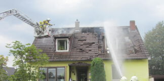 Dachstuhlbrand in Velber