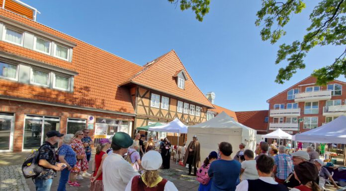 Entdeckertag in Seelze - Gäste können sich auf das Museumsfest und Stadtführungen mit den Zeitreisenden freuen