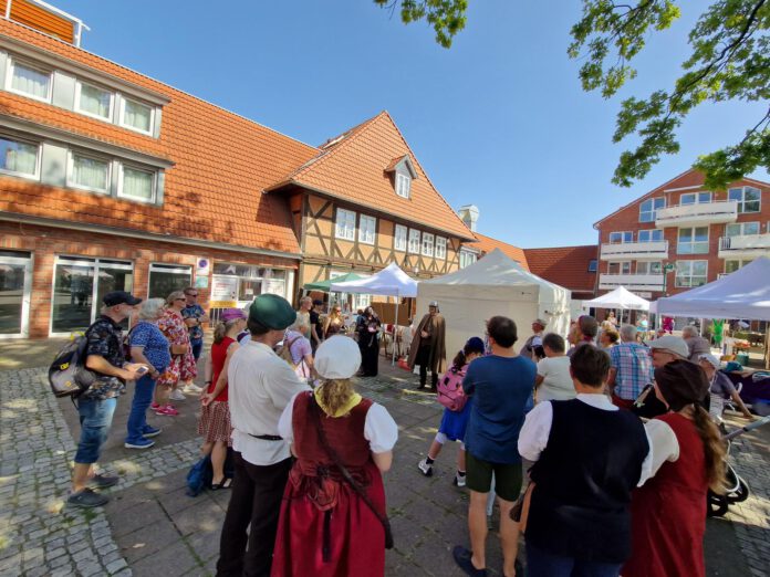 Entdeckertag in Seelze - Gäste können sich auf das Museumsfest und Stadtführungen mit den Zeitreisenden freuen