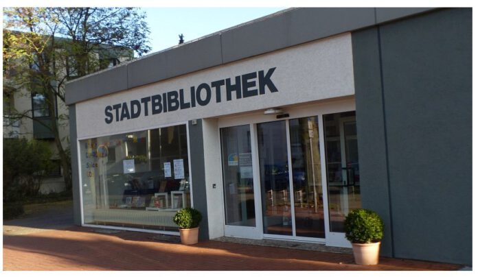 Die Stadtbibliothek nimmt Anmeldungen für ihren Bücherflohmarkt entgegen