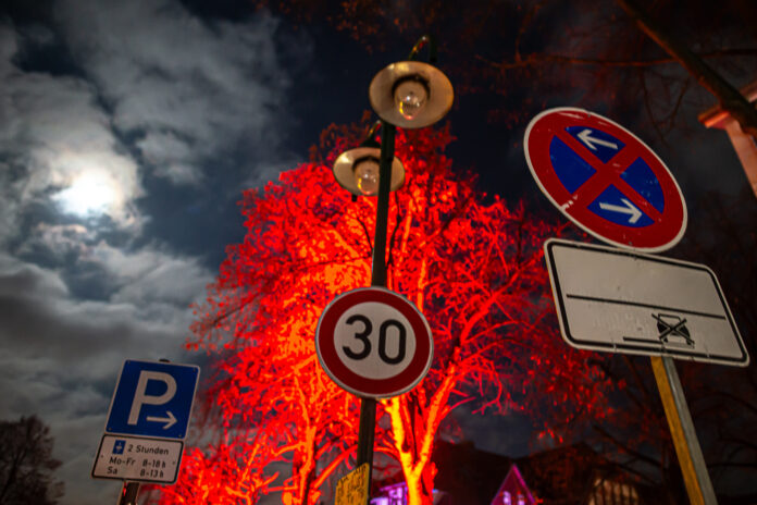 Seelzer Lichtermeer 2024: Halteverbote und Sperrung von Teilen der Hannoverschen Straße