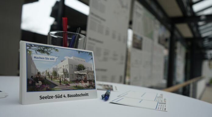 Die Stadt Seelze informiert über das Beteiligungsverfahren in Seelze-Süd und die Pläne für den 4. Bauabschnitt. https://seelze.citynews-online.de/aktuelles/beteiligungsverfahren-stadt-seelze-informiert-ueber-plaene-fuer-4-bauabschnitt-in-seelze-sued/