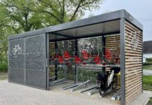Die neuen Fahrradgaragen am Bahnhof Dedensen bieten Pendlern sichere Abstellmöglichkeiten für Fahrräder und E-Bikes