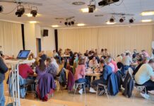 Das KiS-Quiz bietet Rätseln, Rechnen, Raten in einem unterhaltsamen Abend im Veranstaltungszentrum Alter Krug