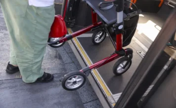 ÜSTRA Mobilitätstrainings 2025: Sicher fühlen und sicher fahren in Hannover