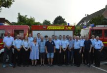 Die Jahreshauptversammlung der Ortsfeuerwehr Almhorst bietet einen Rückblick auf Ehrungen und wichtige Veränderungen im Kommando