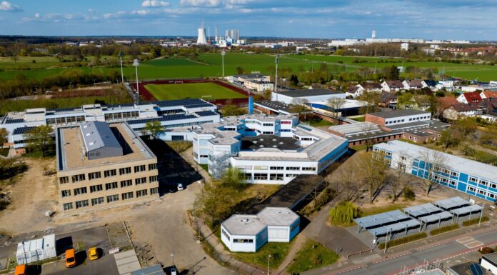 Die "Mini-Expo" zeigt Seelzer Unternehmen, die sich Schülerinnen und Schülern als attraktive Ausbildungsbetriebe präsentieren