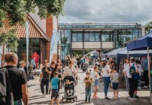 Ein bunter Start in die Sommerferien wird durch die Familienmesse und School's out-Party in Seelze geboten
