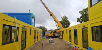 Die neue Gemeinschaftsunterkunft für Schutzsuchende an der Almhorster Straße wird bis Ende August fertiggestellt