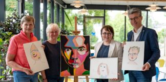 Die Open-Air-Ausstellung „X mal 117 - Gesichter unserer Stadt“ zeigt die Vielfalt durch Portraits von Menschen aus 117 Nationen