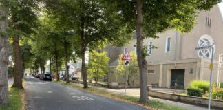 Die Kanalsanierung in der Hindenburgstraße und Am Isenbrink führt zu vorübergehenden Einschränkungen für den Kraftverkehr