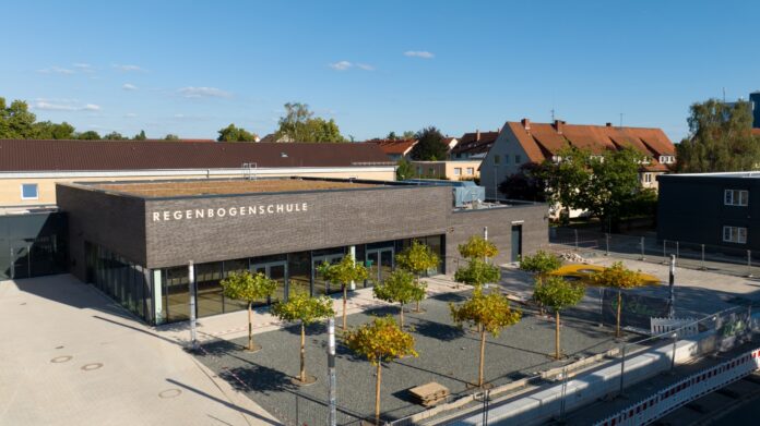 Die Stadt Seelze lädt alle Bürgerinnen und Bürger zur Beteiligung an ihrem neuen Projekt „Vorreiterkonzept Klimaschutz für Seelze“ ein Das Vorreiterkonzept Klimaschutz für eine lebenswerte Zukunft in Seelze startet am 30. September mit Bürgerbeteiligung