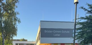 Die Verkehrssituation vor der Brüder-Grimm-Schule erfordert Ideen und Wünsche für sichere Schulwege. Schüler können mitgestalten