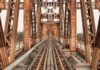 Erneuerung der Eisenbahnbrücke Letter: Sperrung des Betriebswegs für drei Monate Erneuerung der Eisenbahnbrücke Letter: Sperrung des Betriebswegs für drei Monate sorgt für Einschränkungen im Verkehr