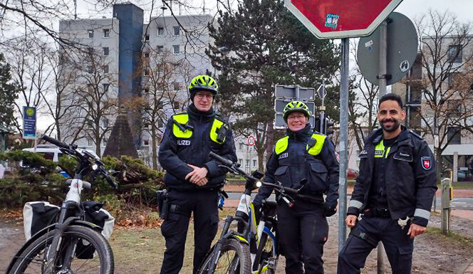 Schwerpunktkontrollen von E-Scooter Fahrern zeigen wichtige Regeln und Risiken auf, die beachtet werden müssen