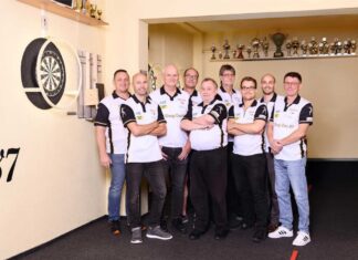 Ligameister im Darts in Seelze: SC Drop Out 87 holt den Titel in der 2. Liga und schafft den Aufstieg in die 1. Liga