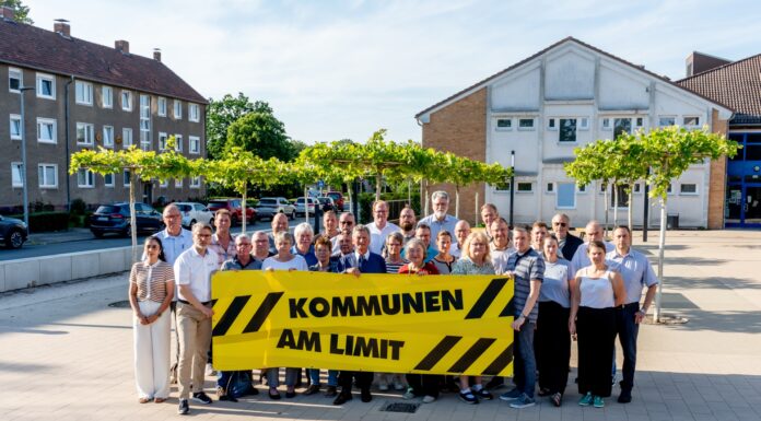 Rettet die Kommunen in Niedersachsen: Städte, Gemeinden und Landkreise fordern mehr Geld und schnelle Hilfe gegen hohe Defizite. Auch Seelze betrofffen
