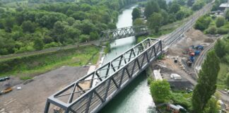 Bei Letter bleibt die Sperrung bis Ende September, weil die Deutsche Bahn die Eisenbahnbrücke am Stichkanal weiter erneuert